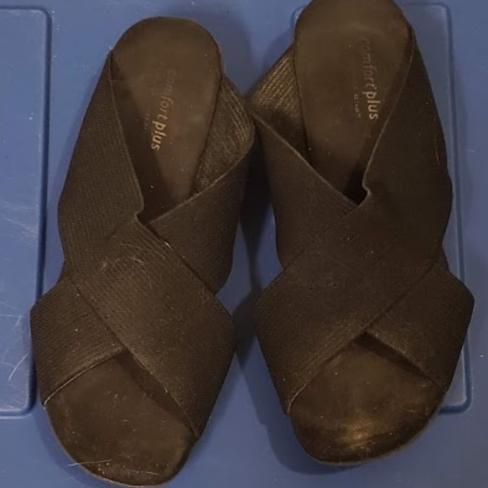 Comfort Plus Black Stretch Flip Flops Size 8